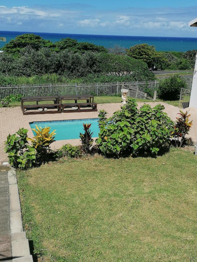 Hôtel The Whitehouse à Port Shepstone Extérieur photo