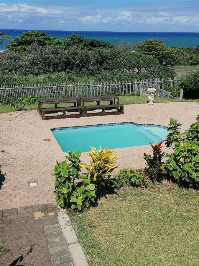 Hôtel The Whitehouse à Port Shepstone Extérieur photo