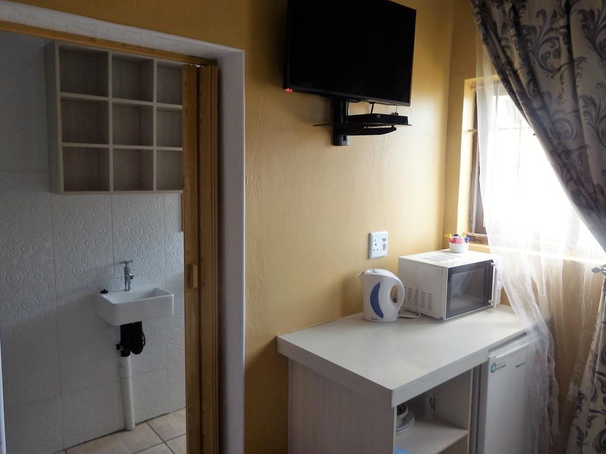 Hôtel The Whitehouse à Port Shepstone Extérieur photo