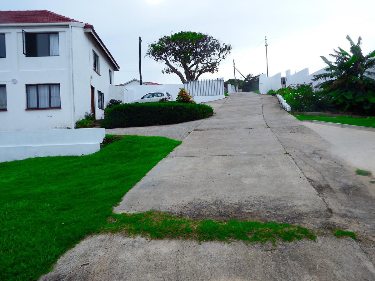 Hôtel The Whitehouse à Port Shepstone Extérieur photo