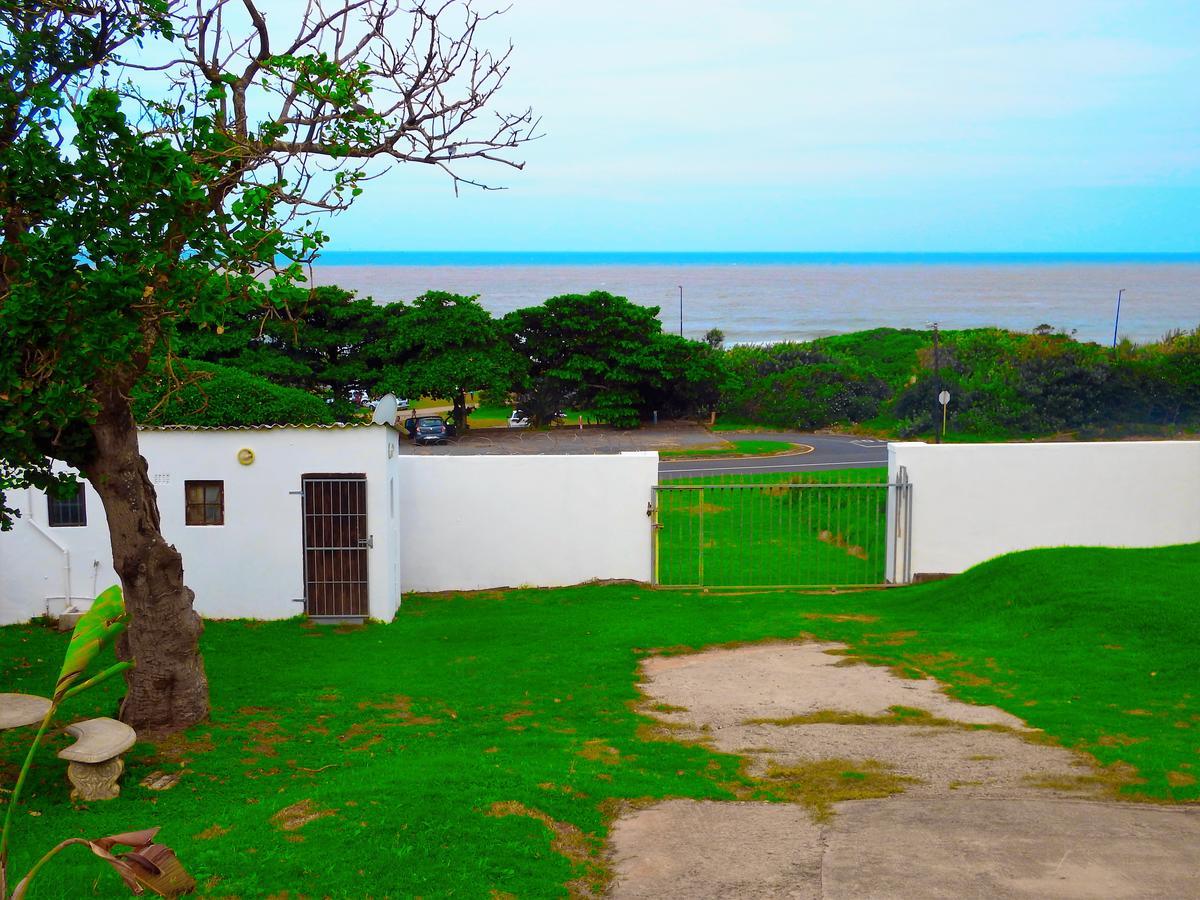 Hôtel The Whitehouse à Port Shepstone Extérieur photo
