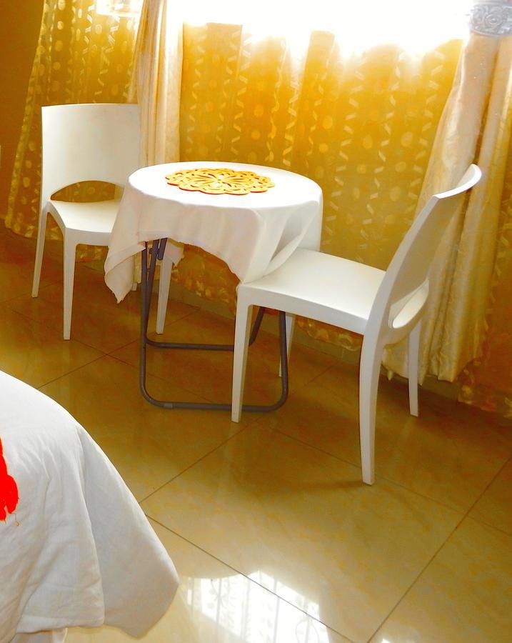 Hôtel The Whitehouse à Port Shepstone Extérieur photo