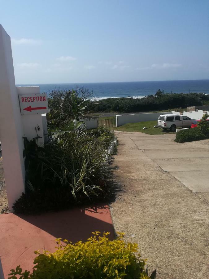 Hôtel The Whitehouse à Port Shepstone Extérieur photo